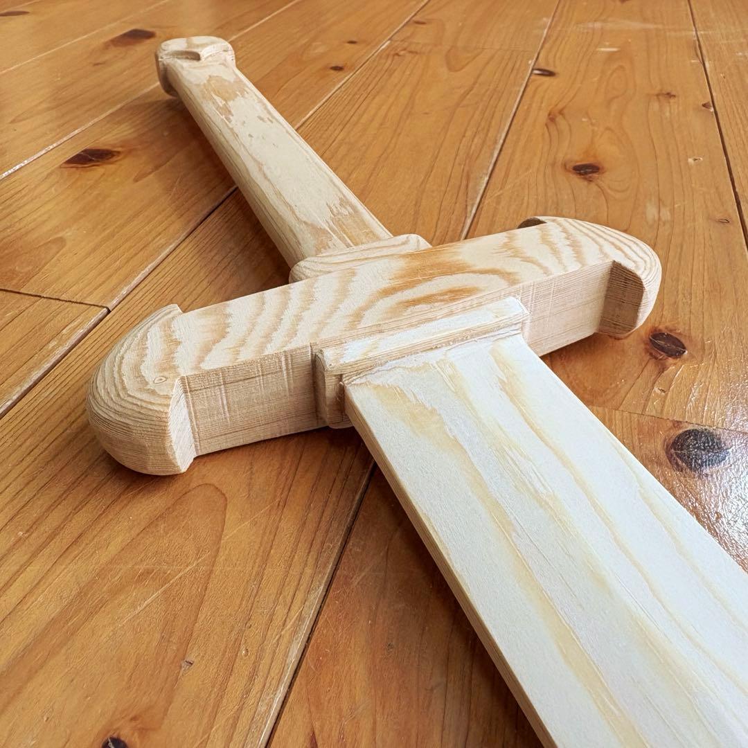 勇者の木剣　釼　(木剣　剣　木刀　wood sword )