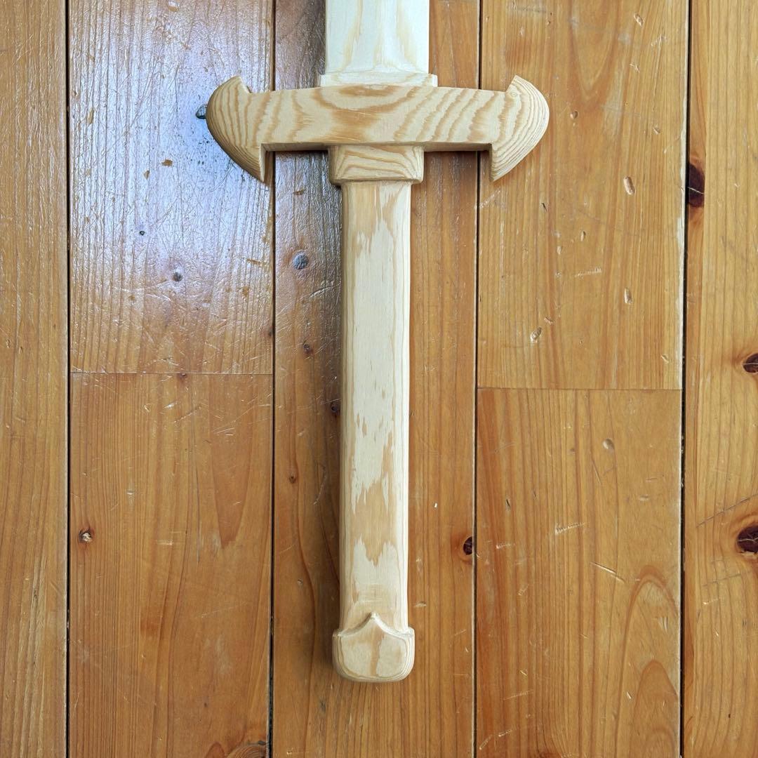 勇者の木剣　釼　(木剣　剣　木刀　wood sword )