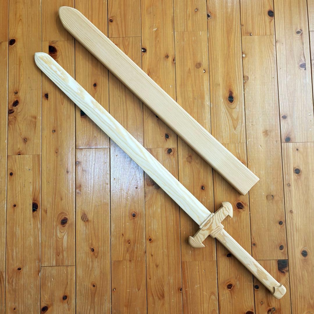 勇者の木剣　釼　(木剣　剣　木刀　wood sword )
