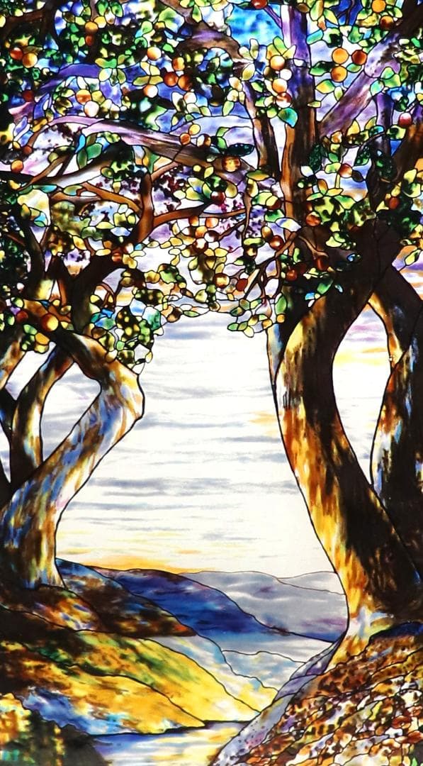 ルイスティファニー 縦型 ヴィンテージステンドグラス ダナー記念碑のウィンドウ