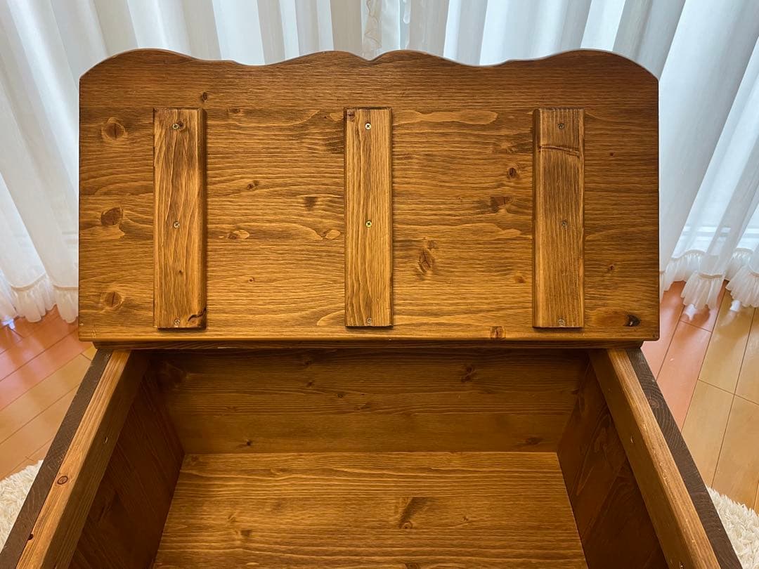 カントリー家具　アンティーク　収納家具　ベンチチェスト