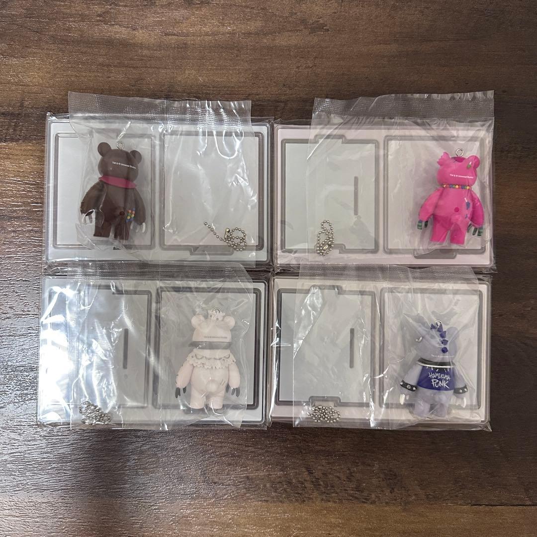 ハミクマ コレクタブルアクリルスタンド付きキーチェーン 4種 - メルカリ