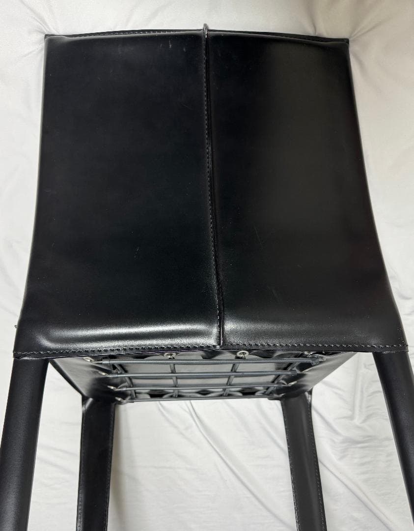 イタリア製　arper　フルレザーのチェア