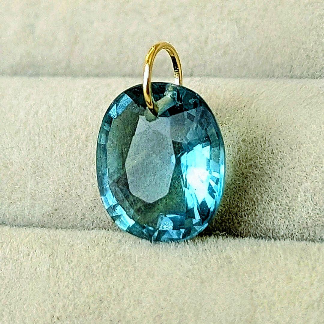 ♢まるはまま♢K18 フロ―ライト 4.96ct ネックレスチャ―ム