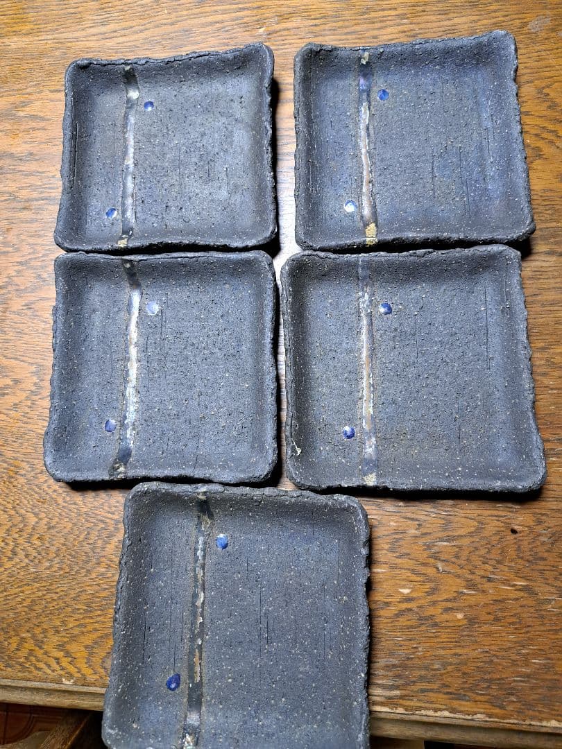 荒木義隆作焼締め正方角皿