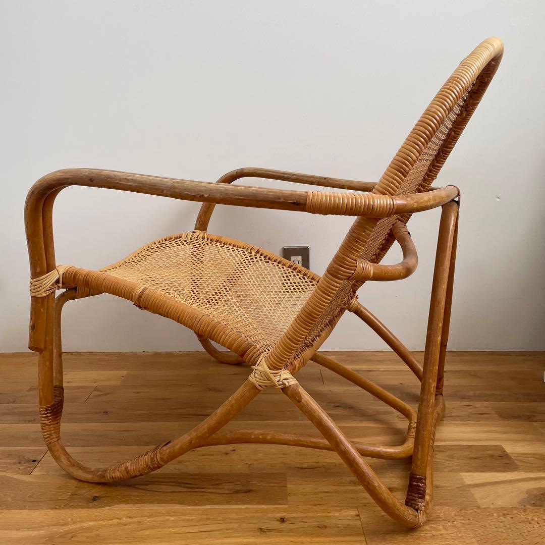 ラタンのラウンジチェア　1/3