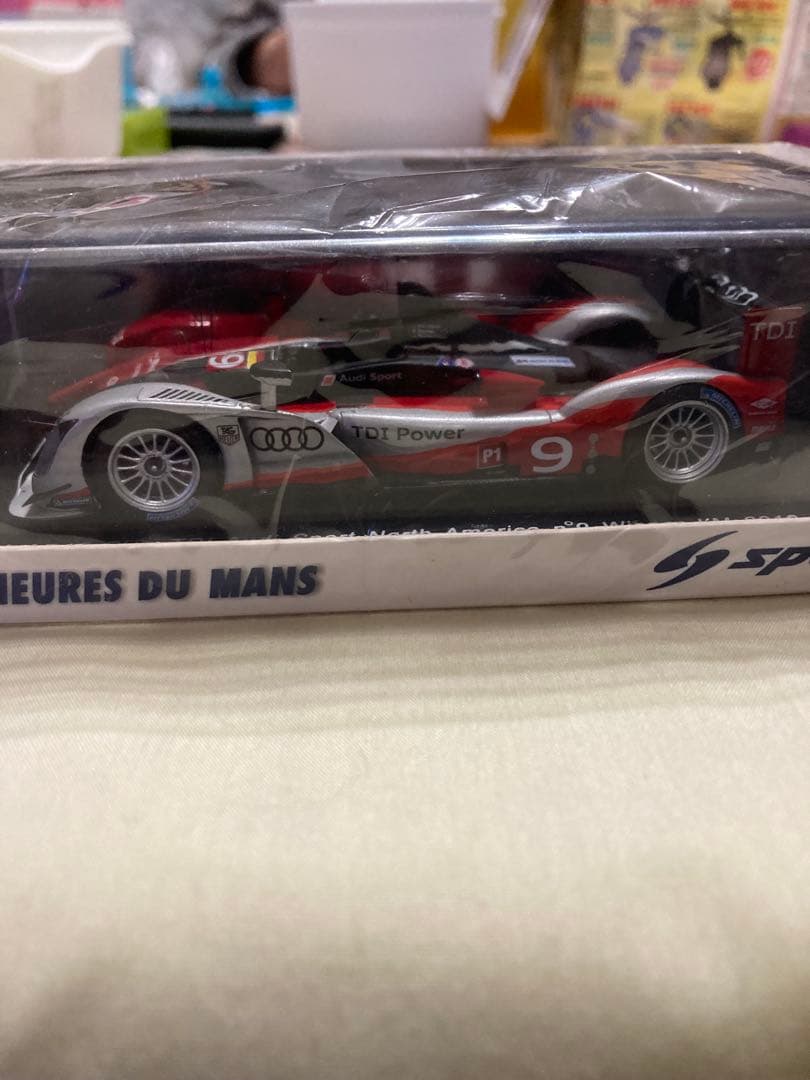 スパーク 1/43 アウディ R15Plus TDI LM2010 No.9優勝