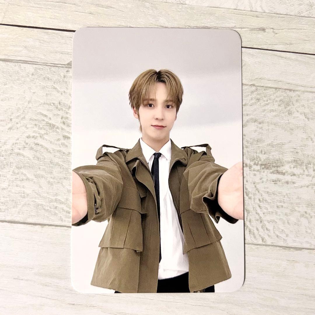 GOLDEN HOUR Part.2 Makestar トレカ ユノ - メルカリ