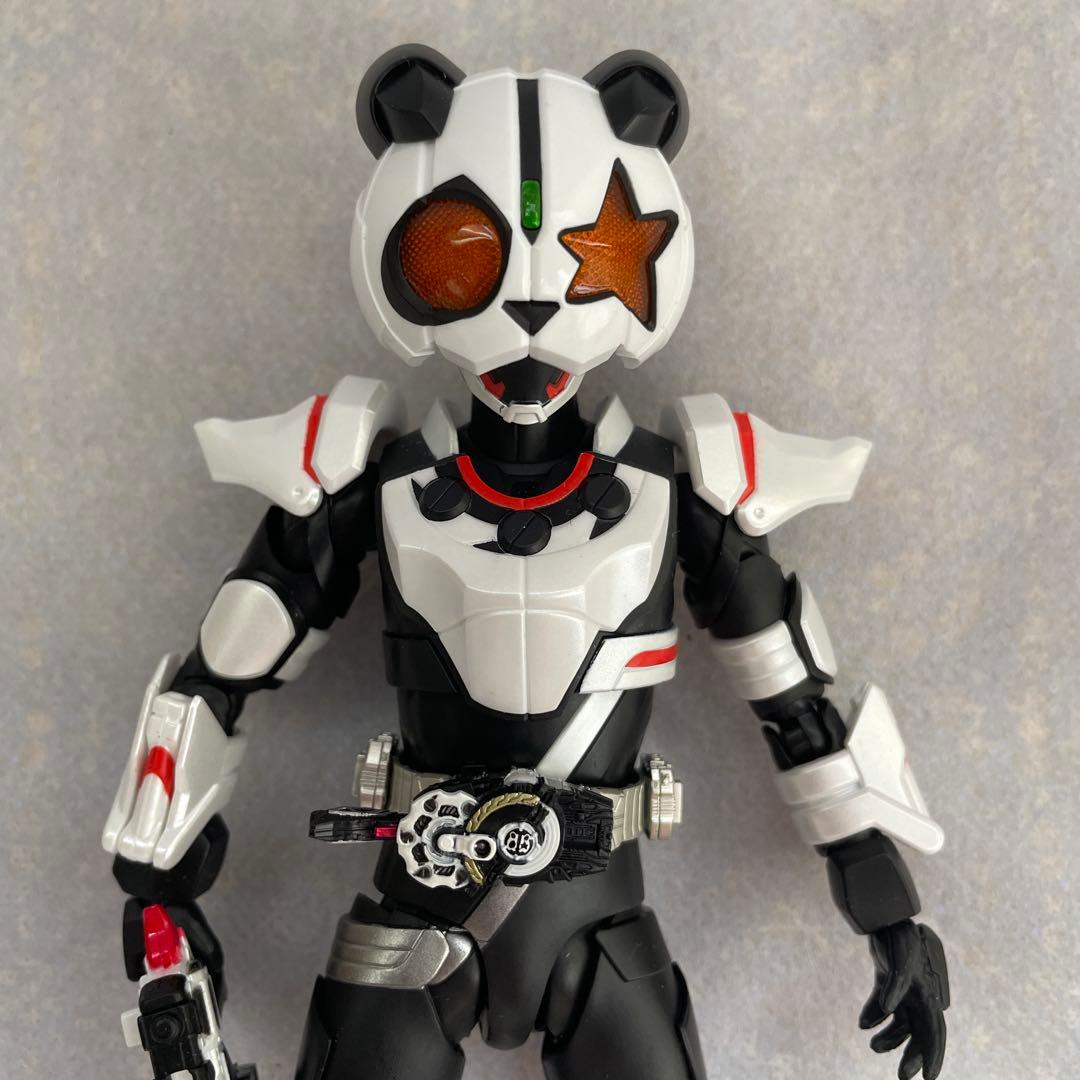 あ*)様 S.H.Figuartsフィギュアーツ 仮面ライダーダパーンマグナムフ