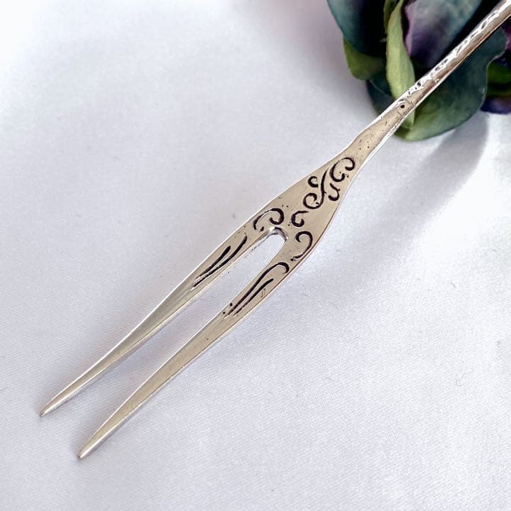 ドイツ製 ヒルデスハイムローズ 薔薇のピックフォーク大 銀800製 美品