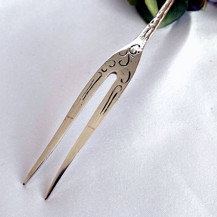 ドイツ製 ヒルデスハイムローズ 薔薇のピックフォーク大 銀800製 美品