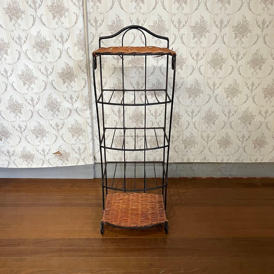 【アンティーク】アイアンフレーム ラタン 籐 ラック 飾り棚 シェルフ 古道具