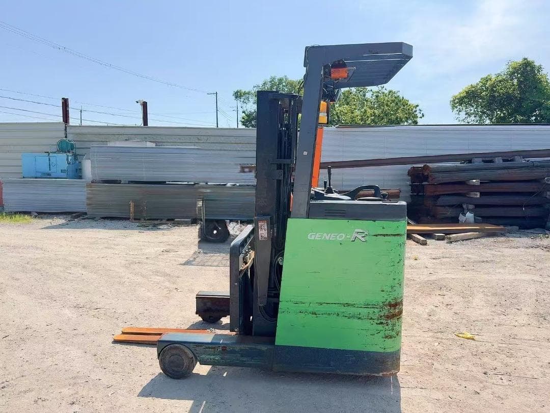 トヨタ リーチフォークリフト7FBR15揚高3000MM13228H(A293)