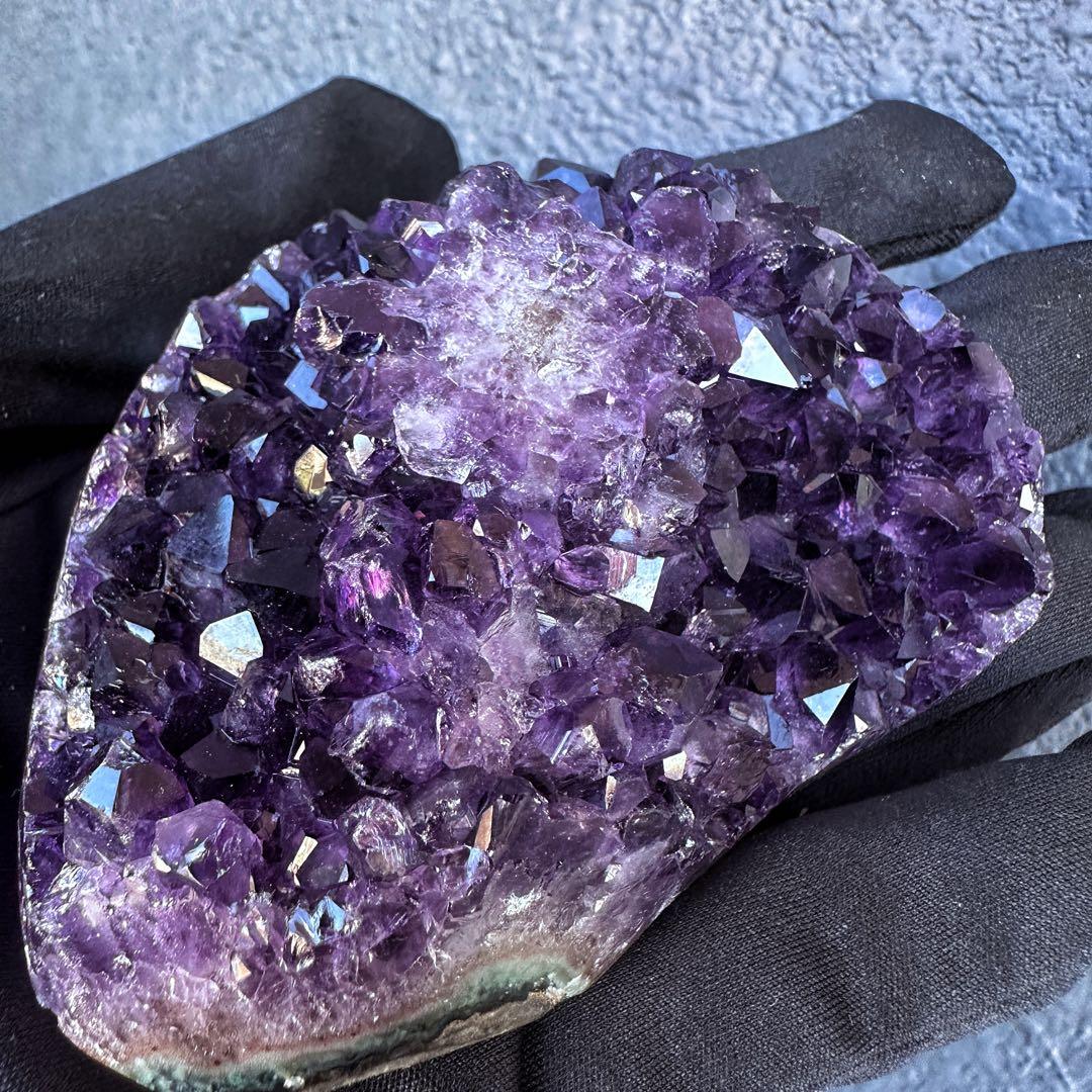 濃紫の煌めきウルグアイ産☆キラキラ☆アメジストクラスターパワーストーンA1136