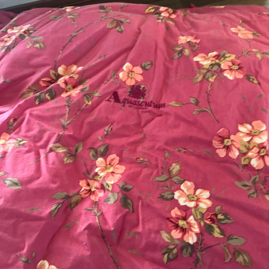 西川　高級羽毛布団　日本製　ホワイトグースダウン90% エコメルカリ便限定