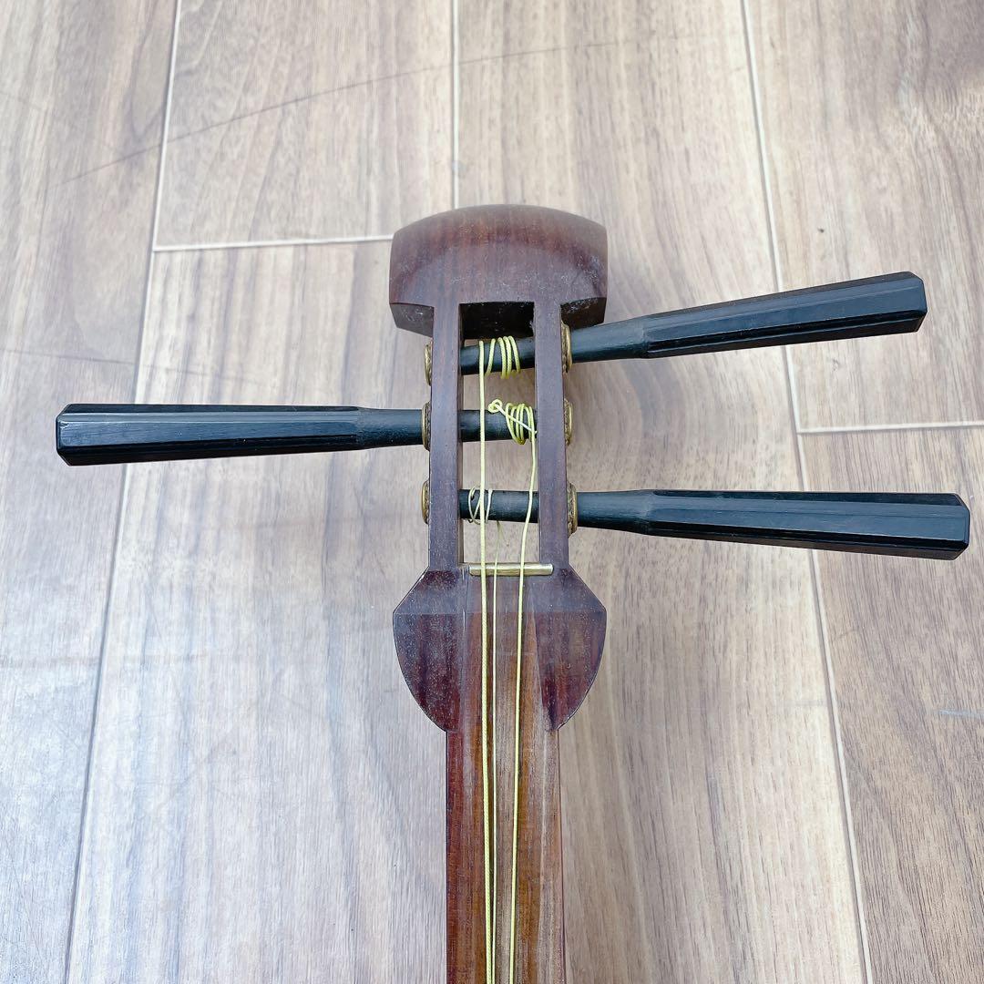 細棹 三味線 犬皮 平溝 丸打胴　花梨材