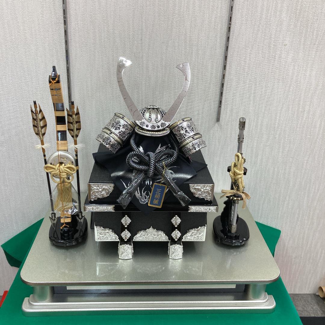 E2 訳あり特価！五月人形兜のみ　五月鎧兜　五月初節句　コンパクト兜