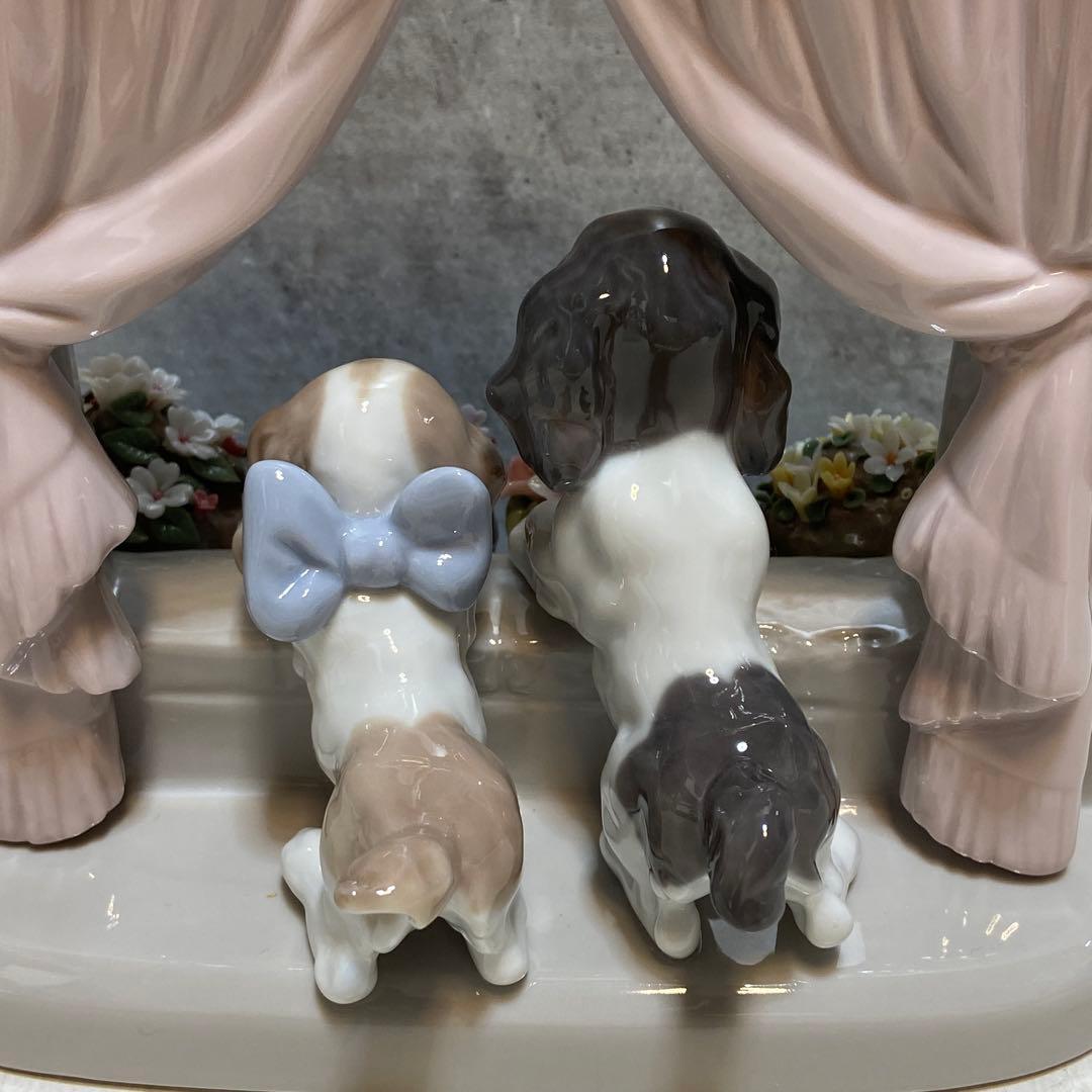 LLADRO リヤドロ⭐️可愛いながめ　置物　陶器　ガラスケース付き