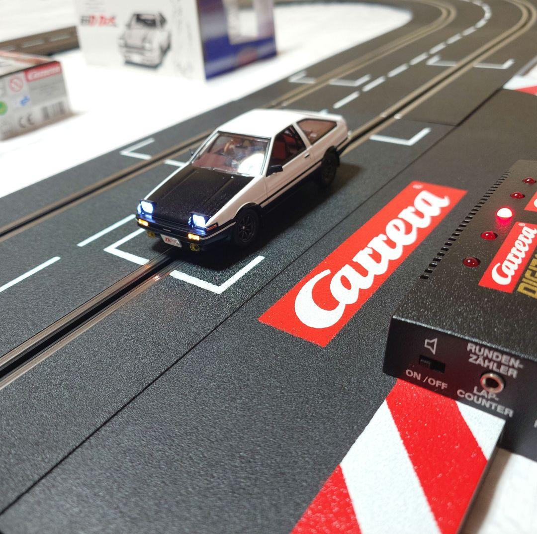 カレラデジタル①頭文字DスロットカーAE86②レーンチェンジオーバル