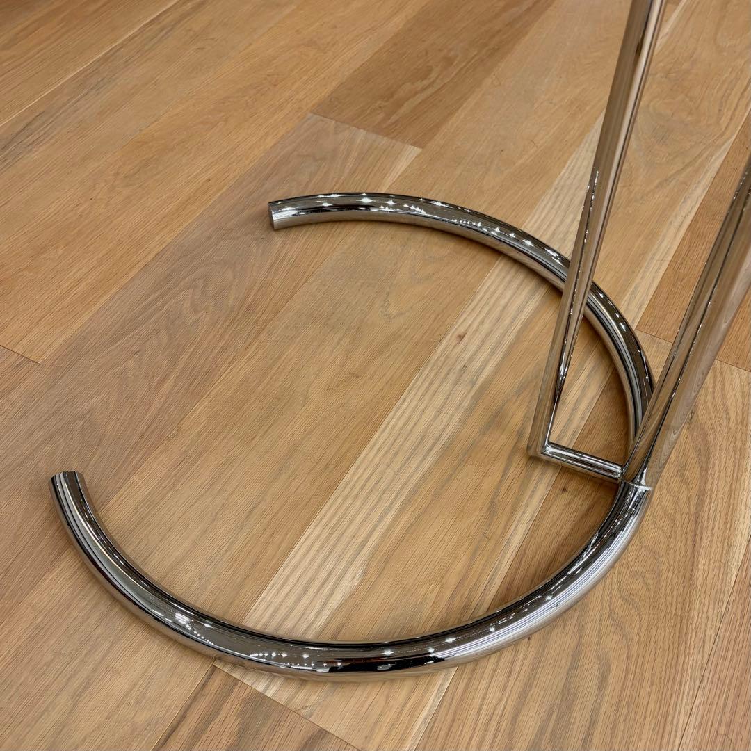 ガラスサイドテーブル　昇降式　モダン　アジャスタブルテーブル