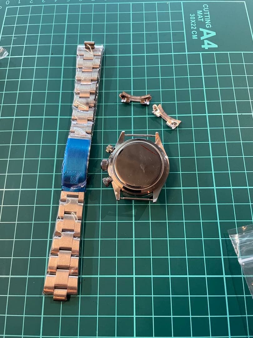 vk63時計　カスタムにどうぞ