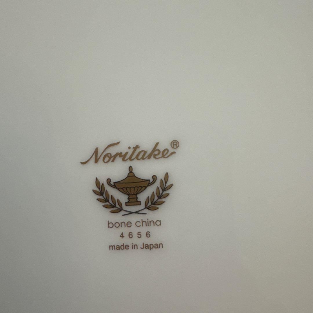 Noritake デザイン皿