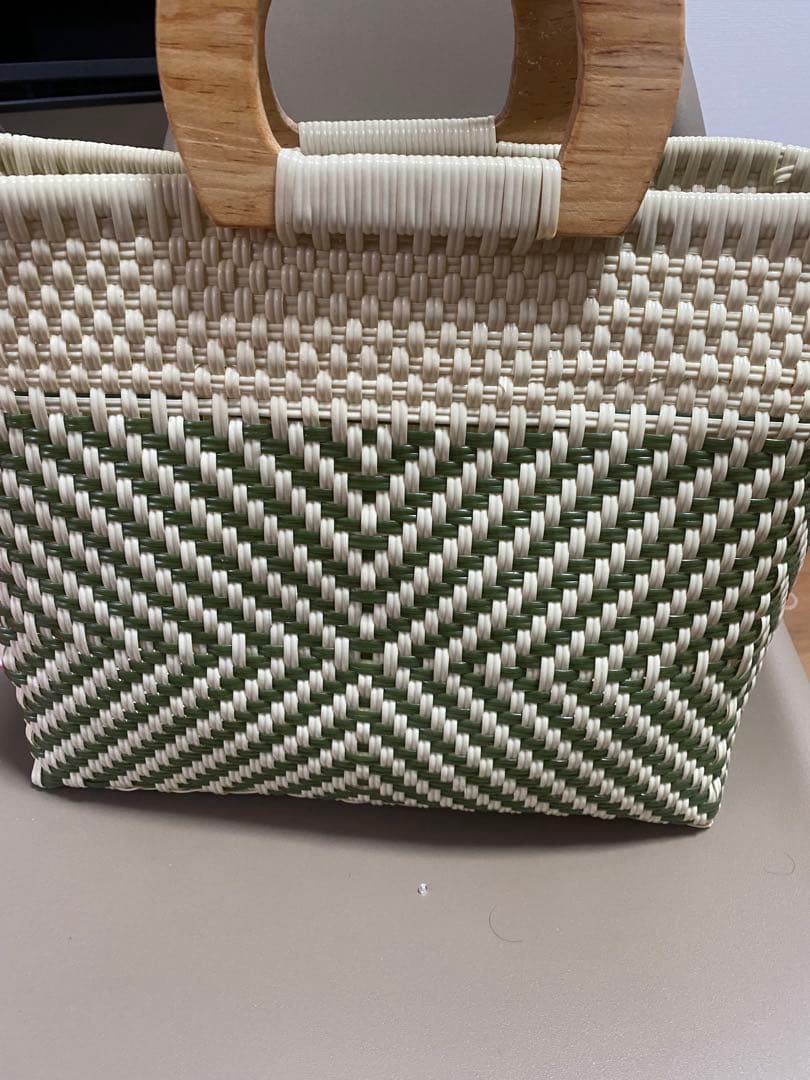 メルカド　カゴバッグ