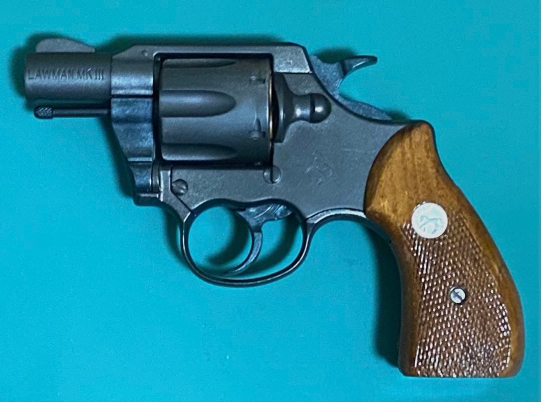 mgcコルトローマンmkⅢクラシック　モデルガン木製グリップcoltlawman