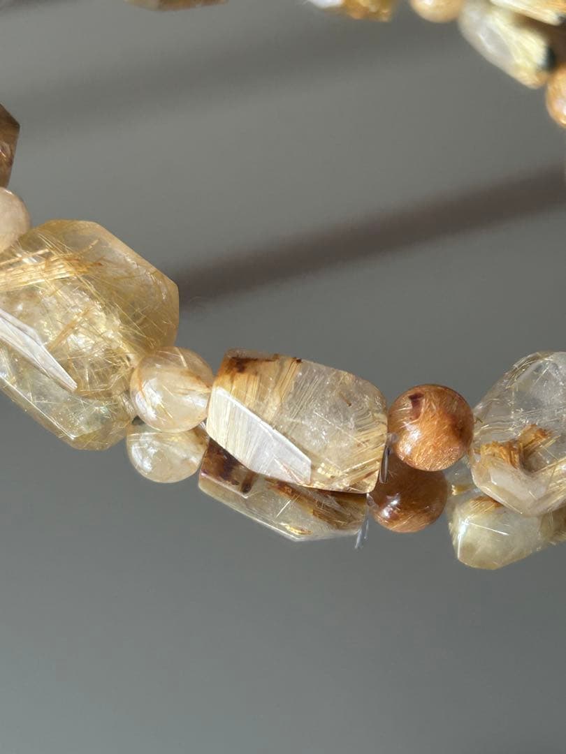 【希少デザイン】ルチルクォーツ 18cm ランダムカット（所々に太針あり）