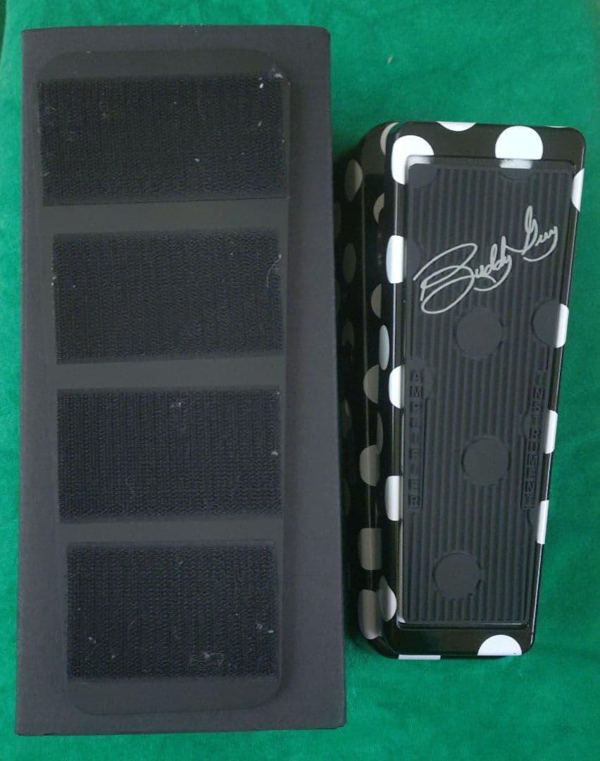 元箱あり】Buddy Guy Signature CRY BABY WAH - メルカリ