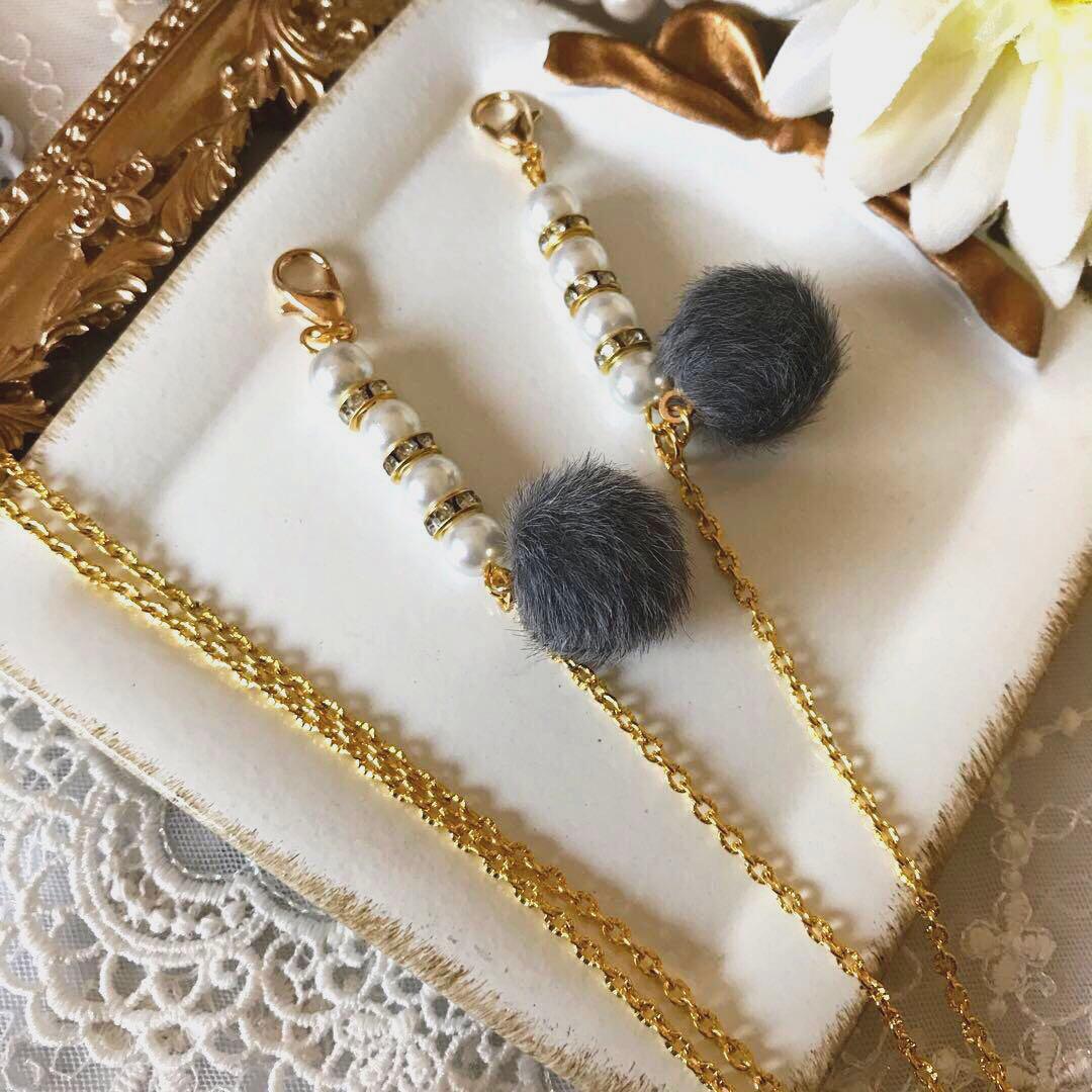 ♪587❤️ マスクチェーン　パール　ファー　ファーボール　ハンドメイド　秋冬