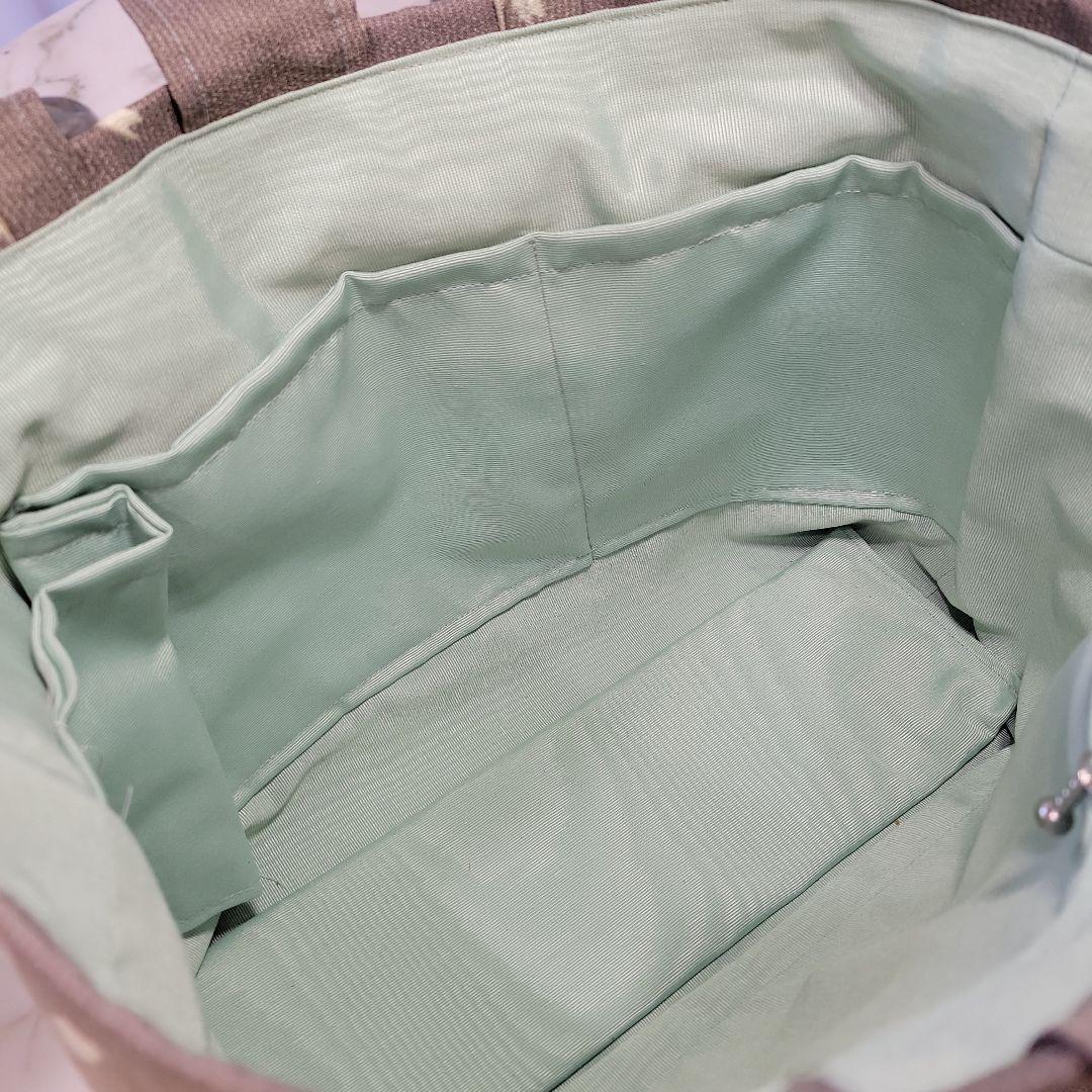 〈セール品〉小紋生地リメイク　持ち手　グレーアクリルハンドル　バッグ㊸