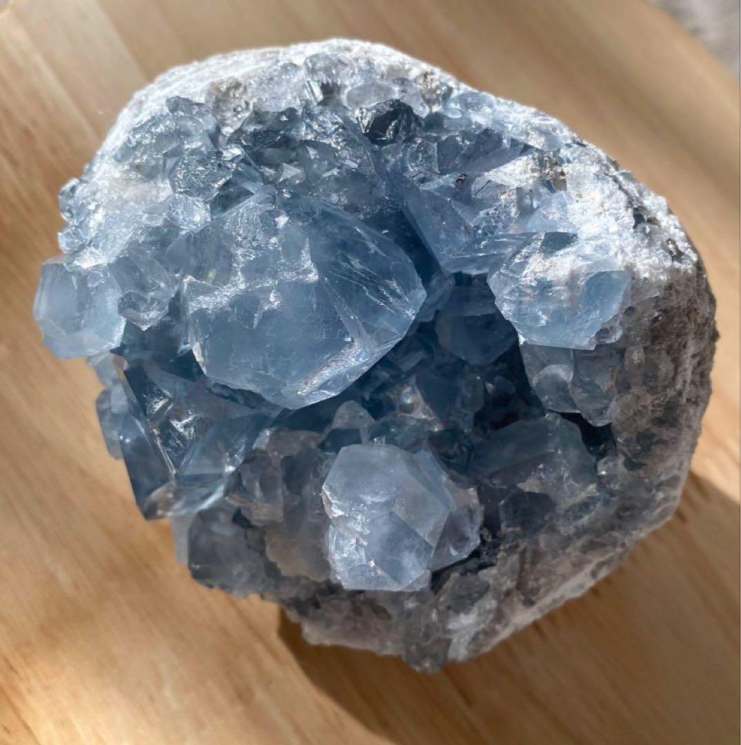 Ray stone✨️ページ　品質良き♡✨マダガスカル産　セレスタイト　原石