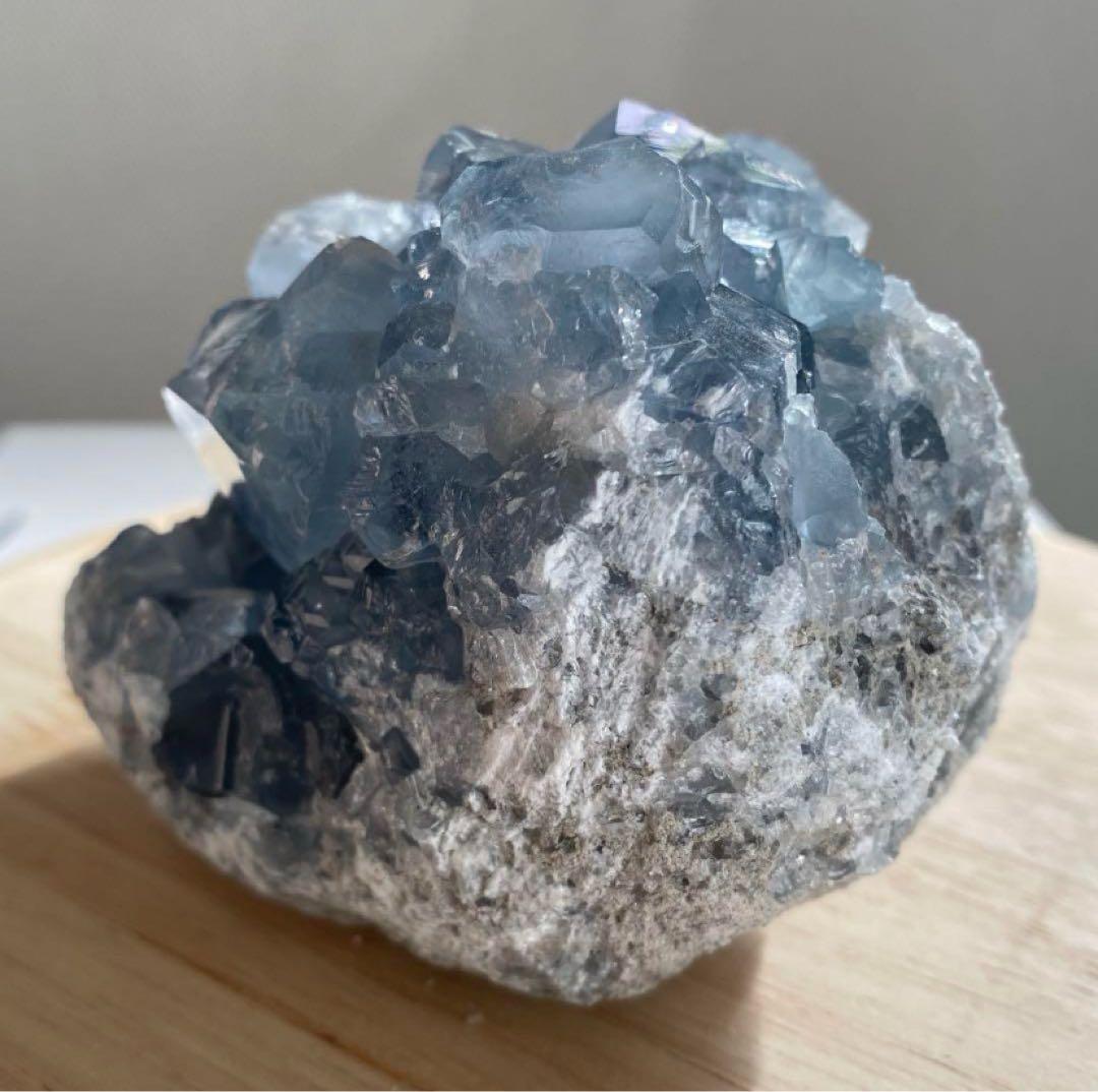 Ray stone✨️ページ　品質良き♡✨マダガスカル産　セレスタイト　原石