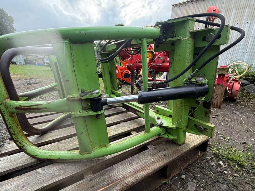 宮崎 スター ベールグラブ MBG1031 油圧 両開き 引き取り