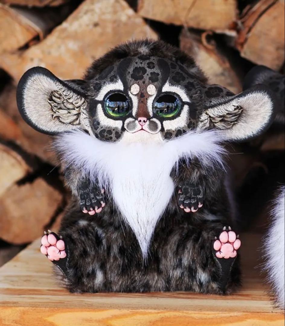 アートドール ハンドメイド 幻獣 海外作家 稲荷キツネ 山猫柄 ぬいぐるみ 人形