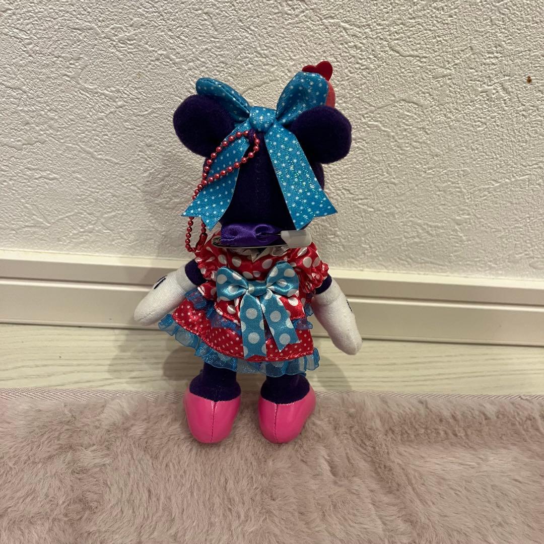 ミニーのファンダーランドぬいぐるみバッジ 2024 - メルカリ