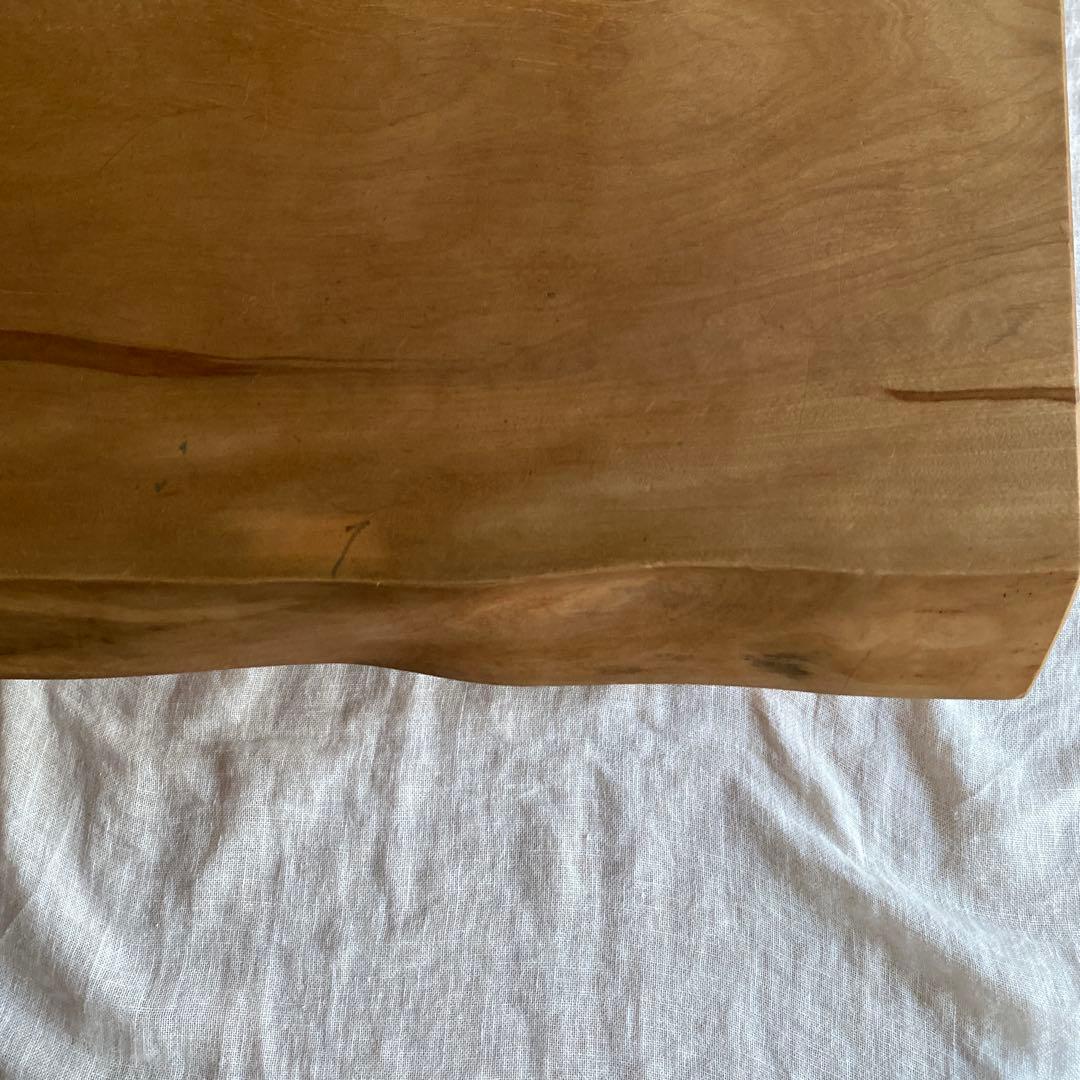 リビングテーブル　一枚板　ミズメザクラ