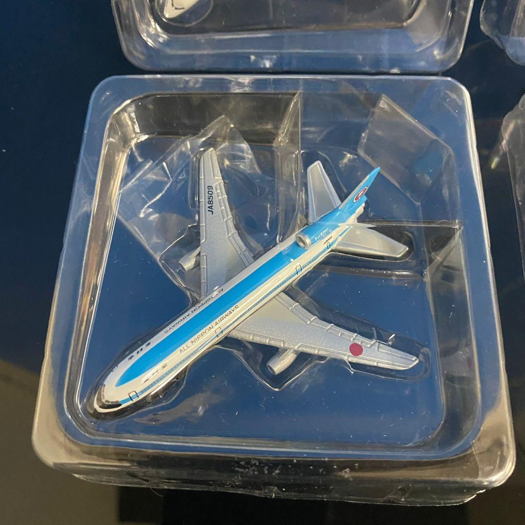 全日空　飛行機　合金フィギュア　4機  JA8744 JA8755