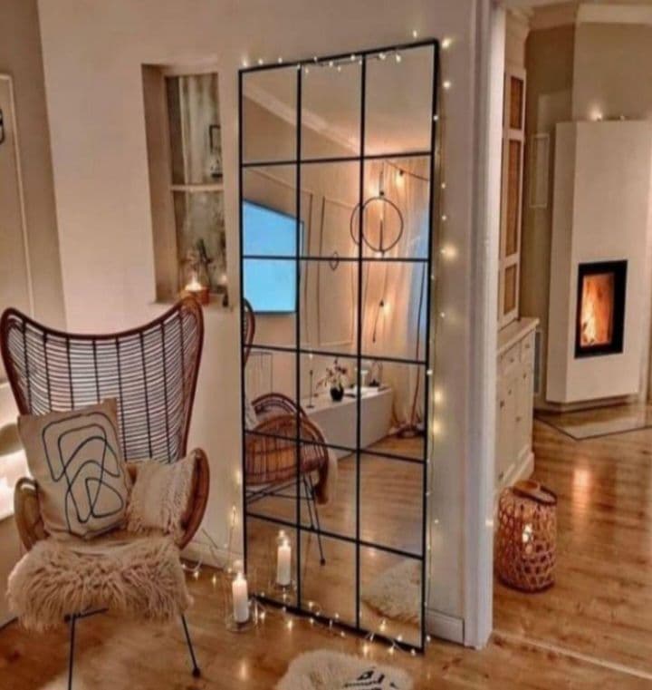 壁掛け鏡　格子デザイン　格子　海外風　インテリア　立て掛け　大型ミラー　9枚