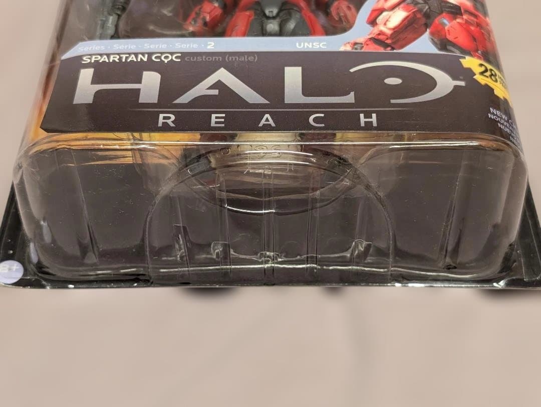Halo Reach CQC 赤 マクファーレントイズ フィギュア - メルカリ