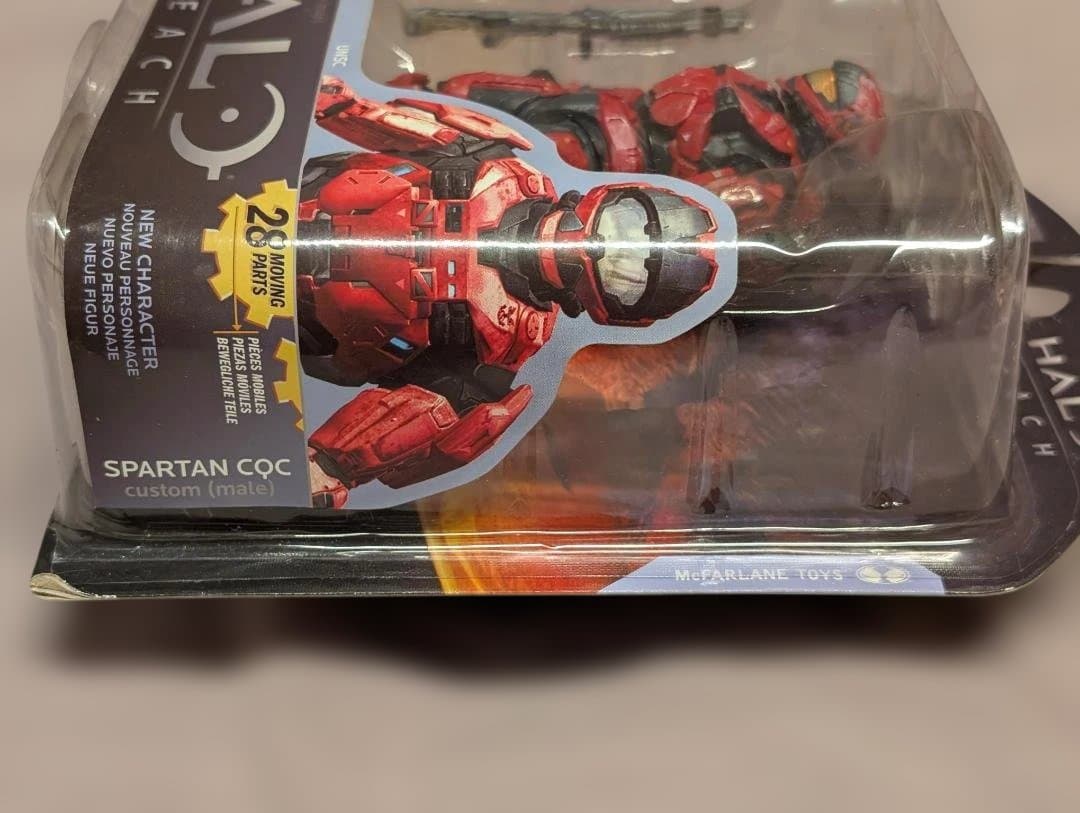 Halo Reach CQC 赤 マクファーレントイズ フィギュア - メルカリ