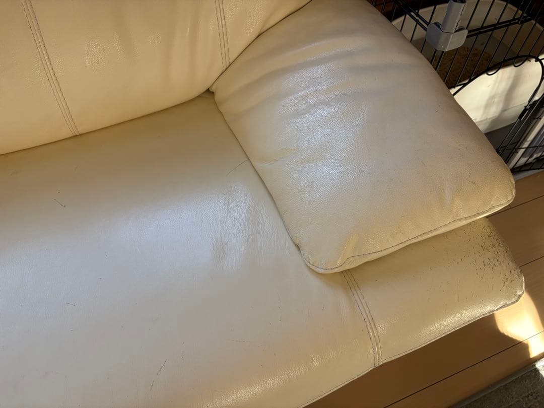 革張り　ソファー