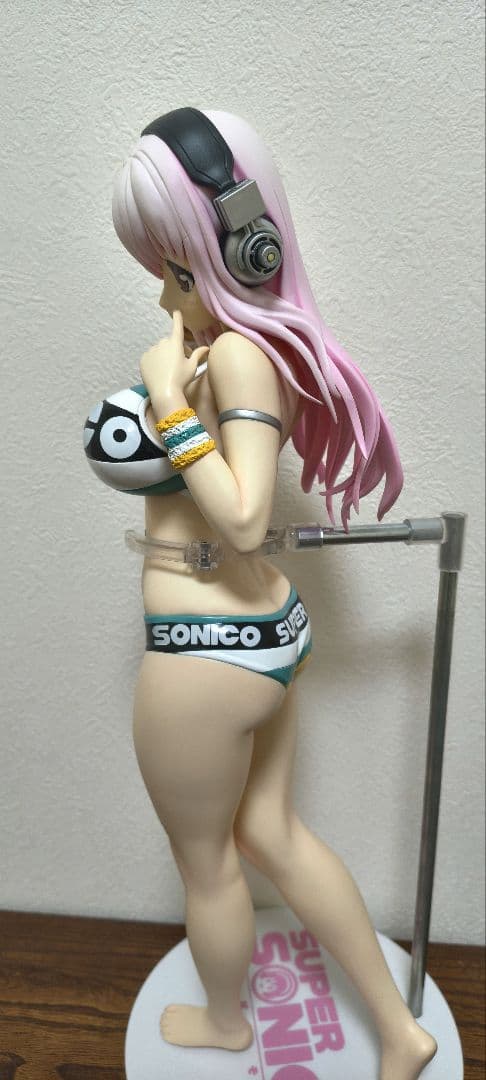 破損有　国内正規品　ギガンティックシリーズ すーぱーそに子　フィギュア