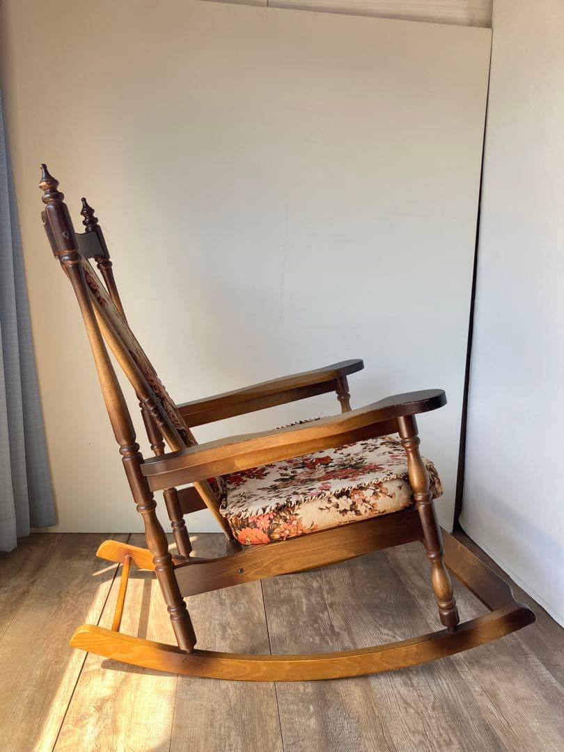 TOYO FURNITURE トーヨーファニチャー　ロッキングチェア