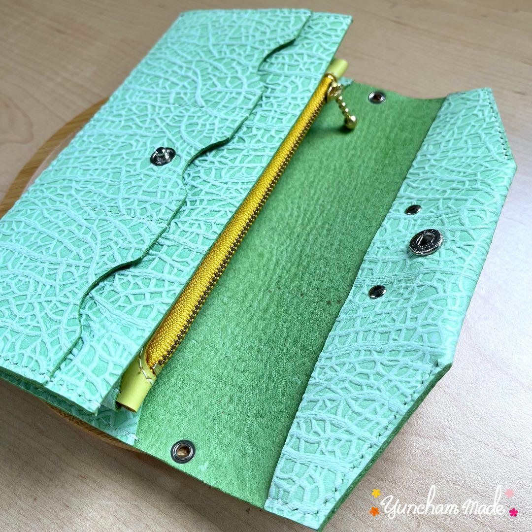 【長財布】　進化　メロンの革小物