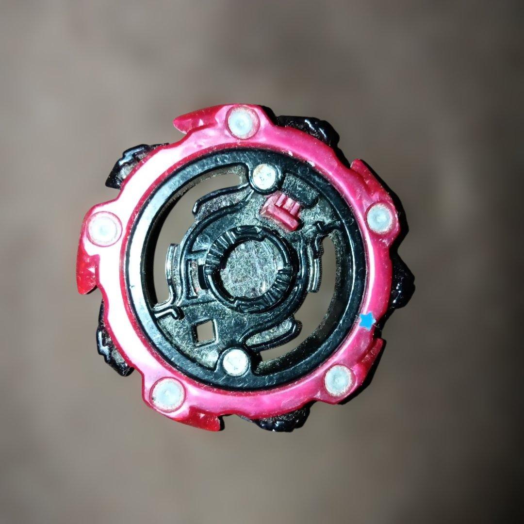 【3日間限定価額】超レアベイブレード2個セット+おまけ付き！！