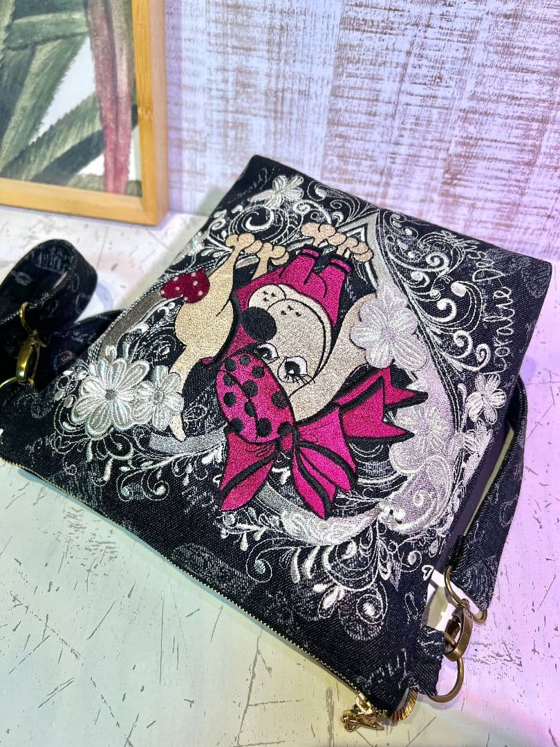 ロラライハリス♡ブラック英字ハートデニム♡刺繍のショルダーバッグ♡わんちゃん