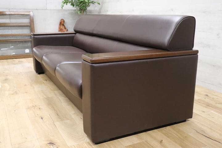 gmck464 ○ okamura / オカムラ 8318KB 高級 応接 3人