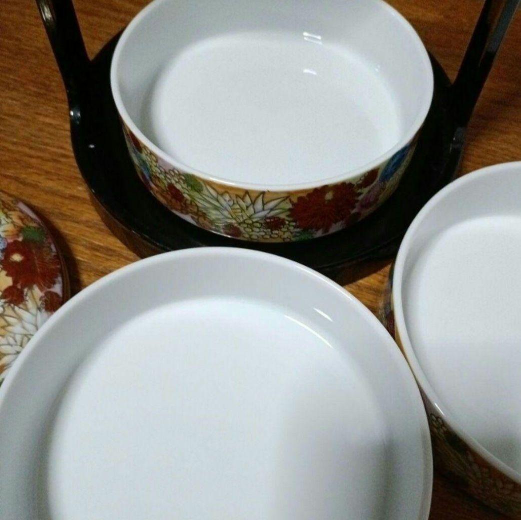 九谷焼　金彩 花詰 三段重 清峰造おせち重箱お正月 未使用